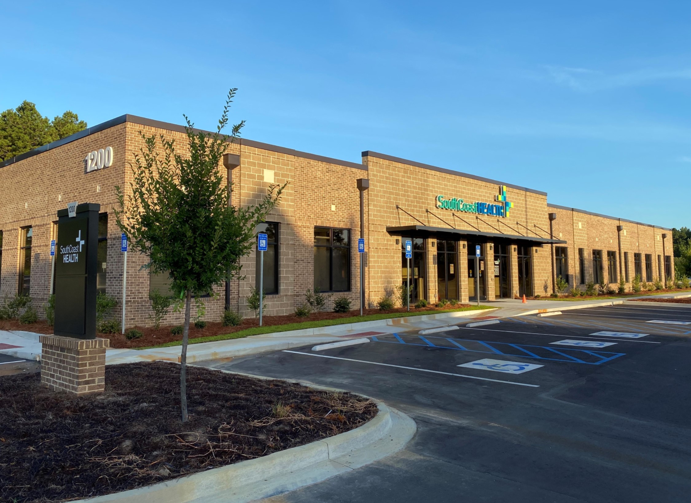 Godley Station Professional Park, 1000 Towne Center Blvd, Bldg 1200